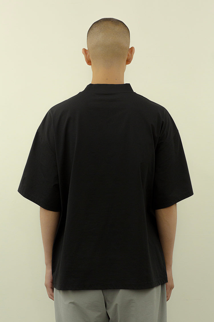 MOCK NECK T-SHIRT BLACK